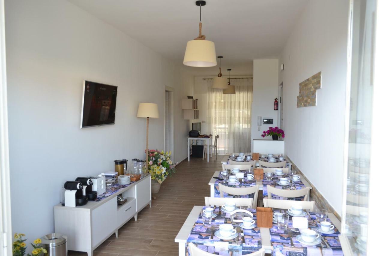 B&B Lineablu Формия Екстериор снимка
